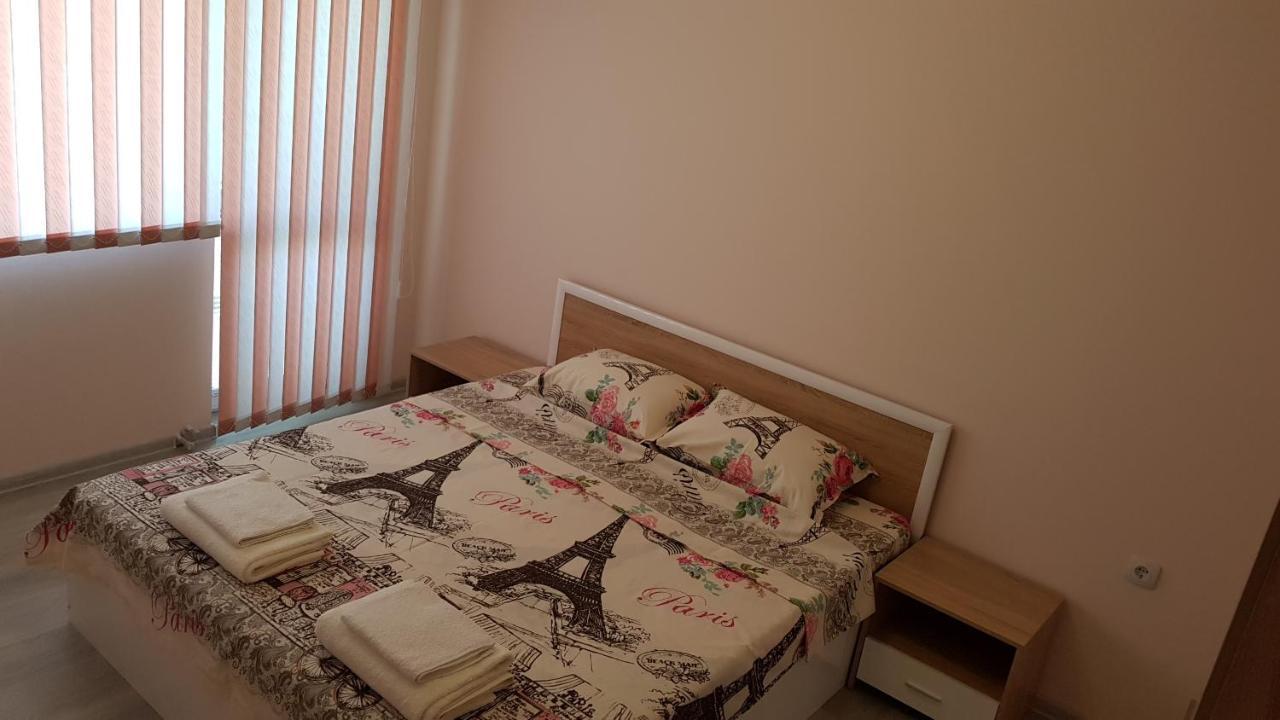 Д И В 2 - D & V 2 Apartment Sandanski Ngoại thất bức ảnh