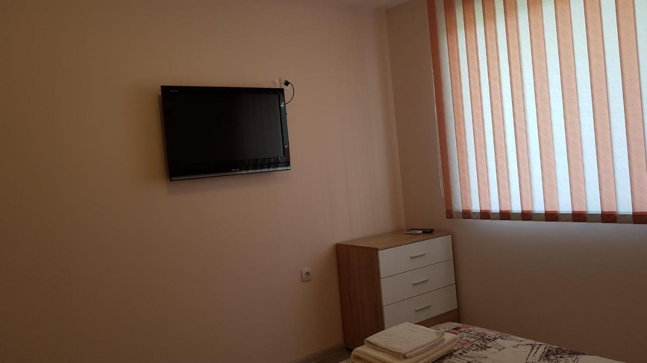 Д И В 2 - D & V 2 Apartment Sandanski Ngoại thất bức ảnh