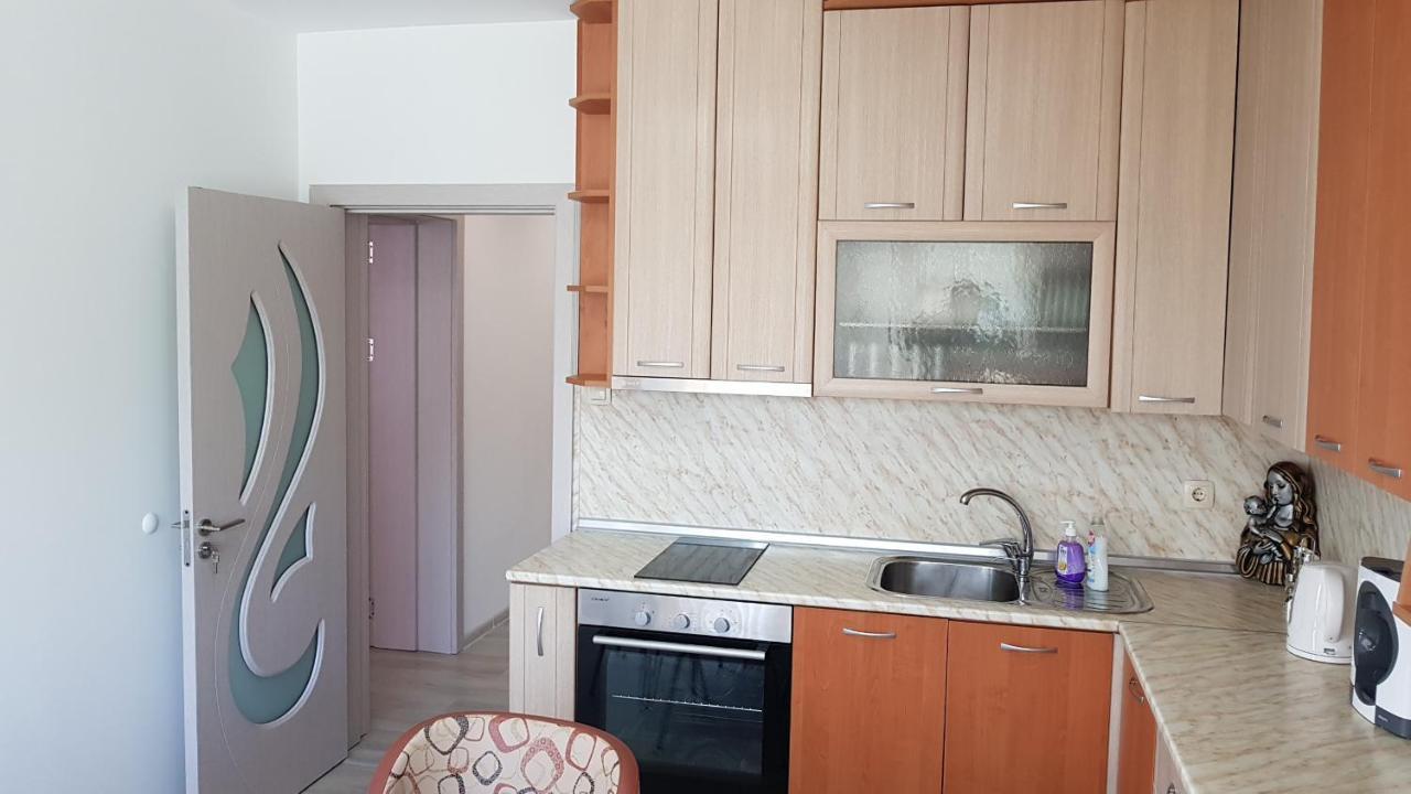 Д И В 2 - D & V 2 Apartment Sandanski Ngoại thất bức ảnh