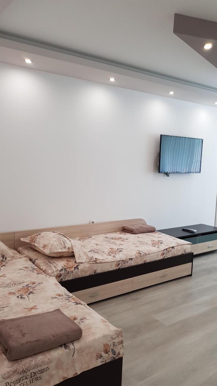 Д И В 2 - D & V 2 Apartment Sandanski Ngoại thất bức ảnh